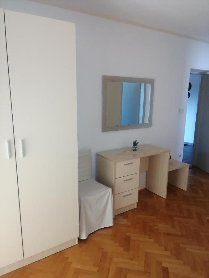 Apartments Jasna Rab Town Extérieur photo